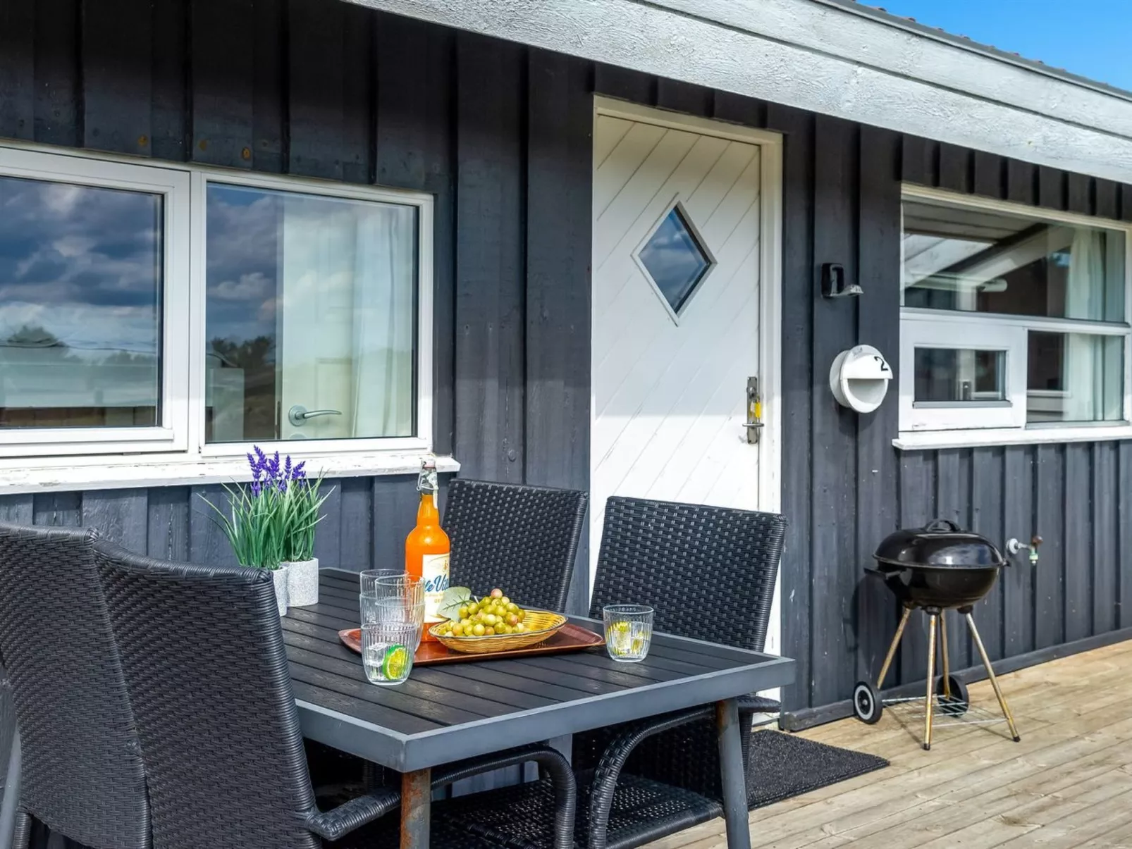 "Venja" - 200m from the sea - Buiten