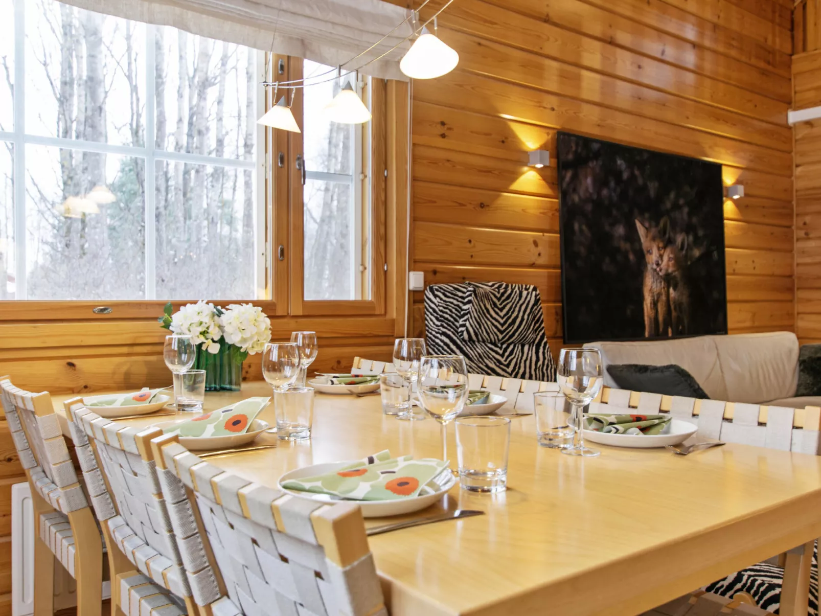 Aurinko vanaja - Binnen