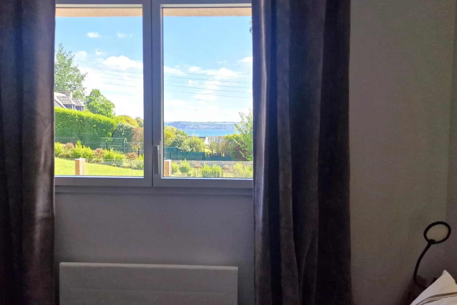 Holiday home in Locquirec - Slaapkamer