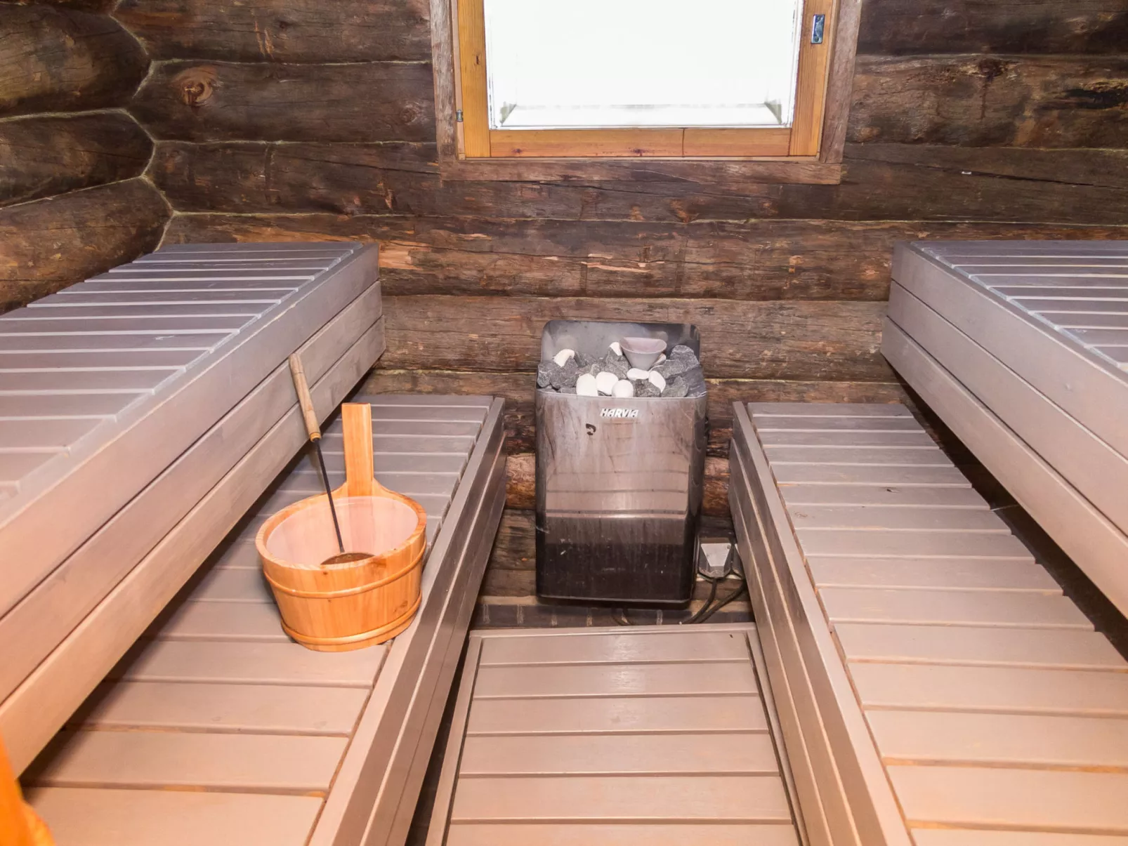 Kelosyväri 13 - Binnen