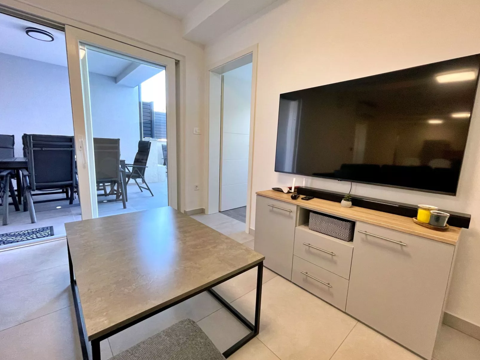 Apartment Bonum mit privatem Pool - Binnen