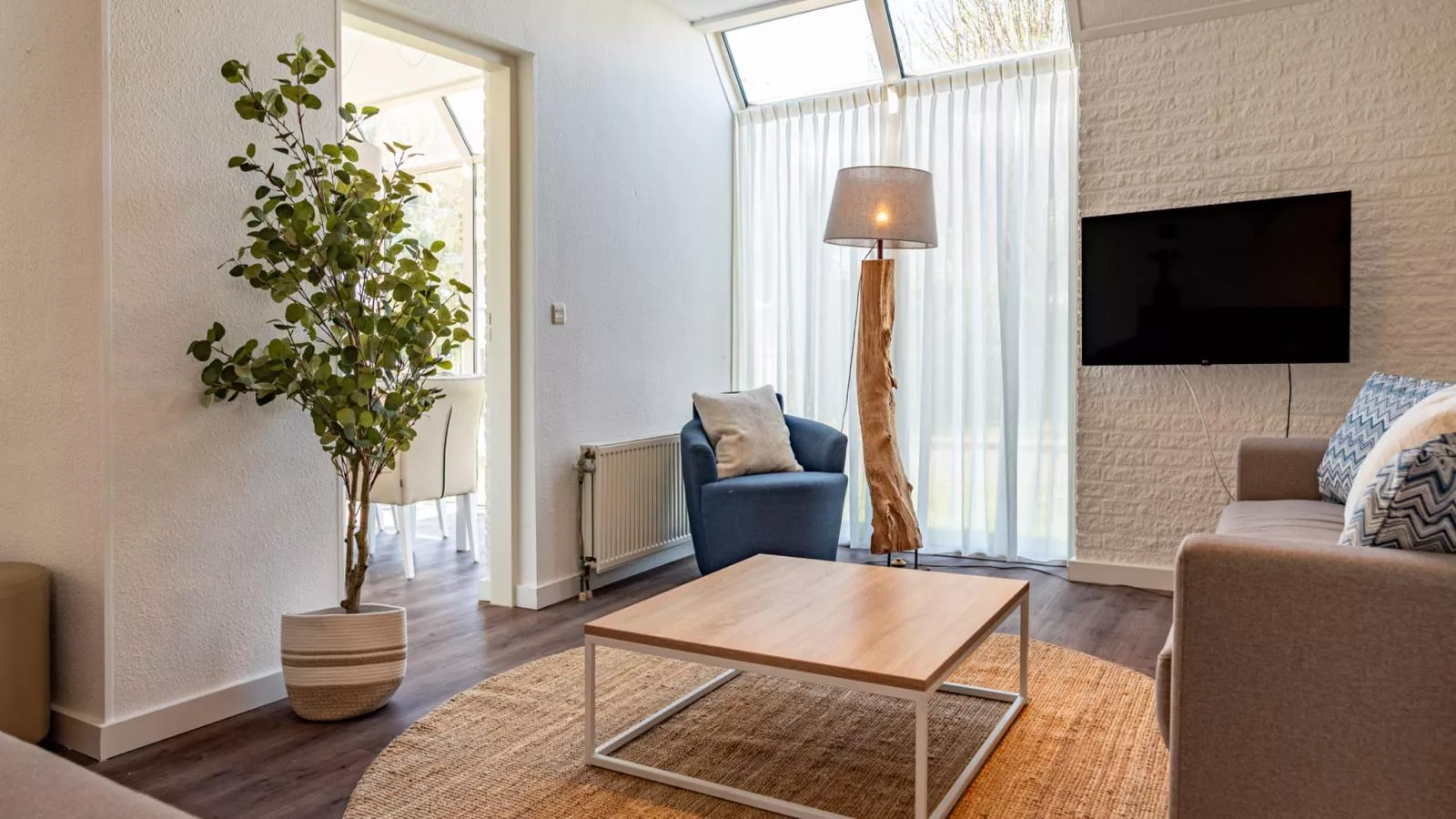 Zeeuwse Wellness Lodge - Woonkamer