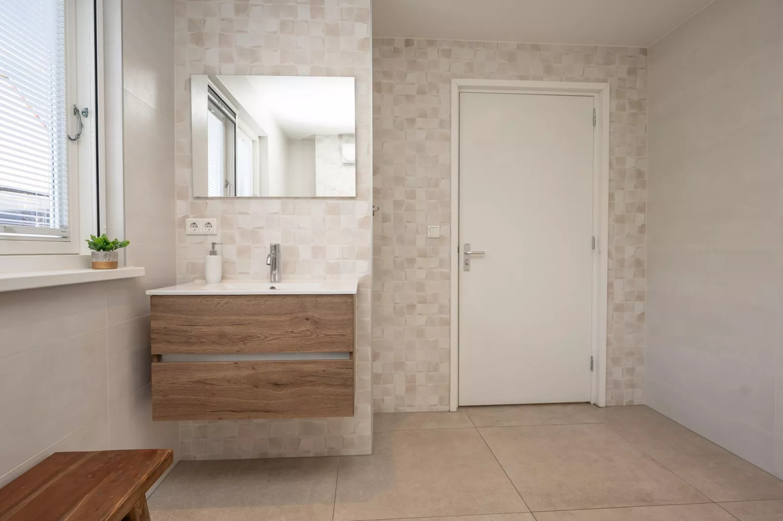 Mienterbos-Heideglop - Badkamer