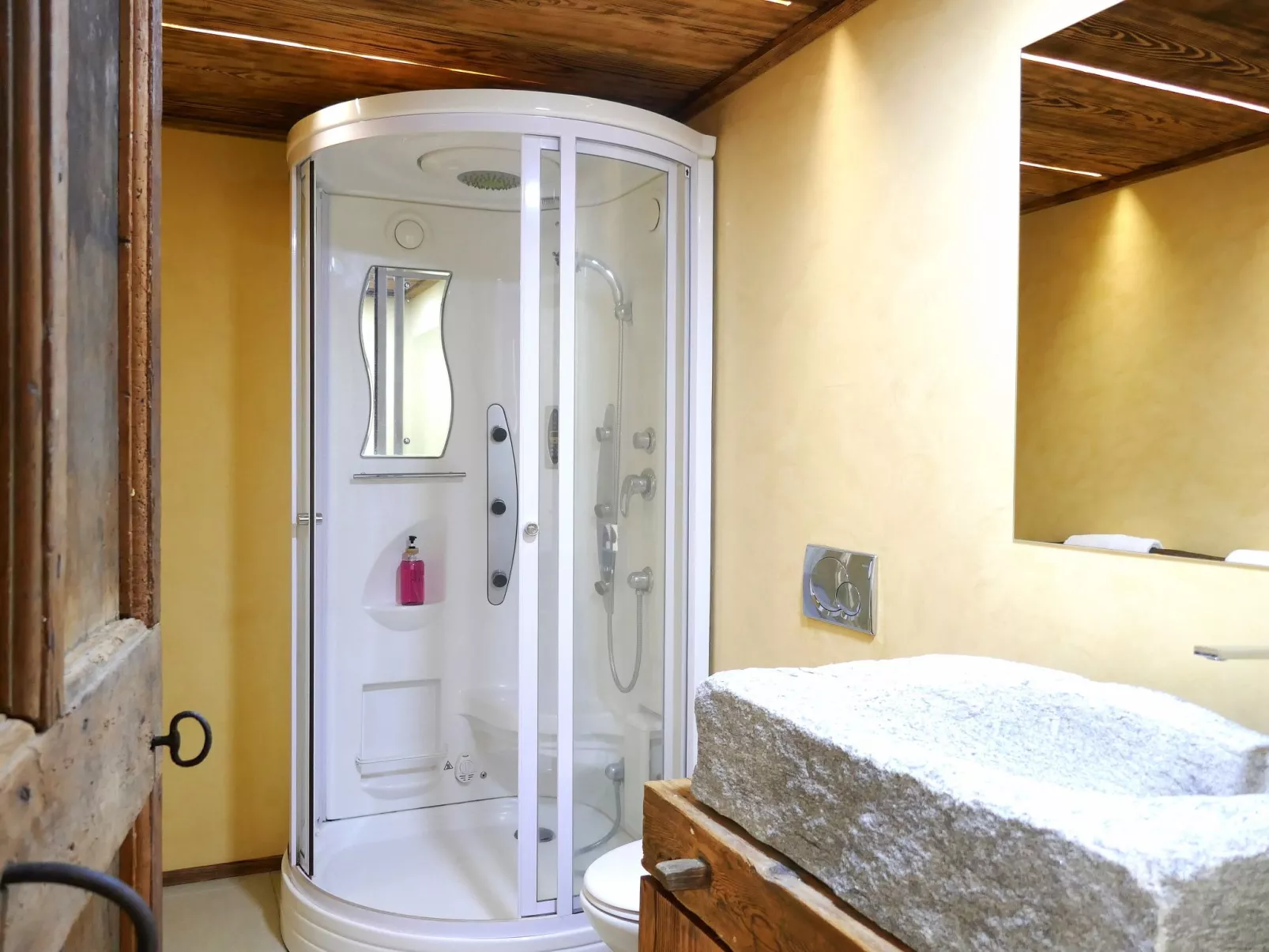 Rustico Raslina - Binnen