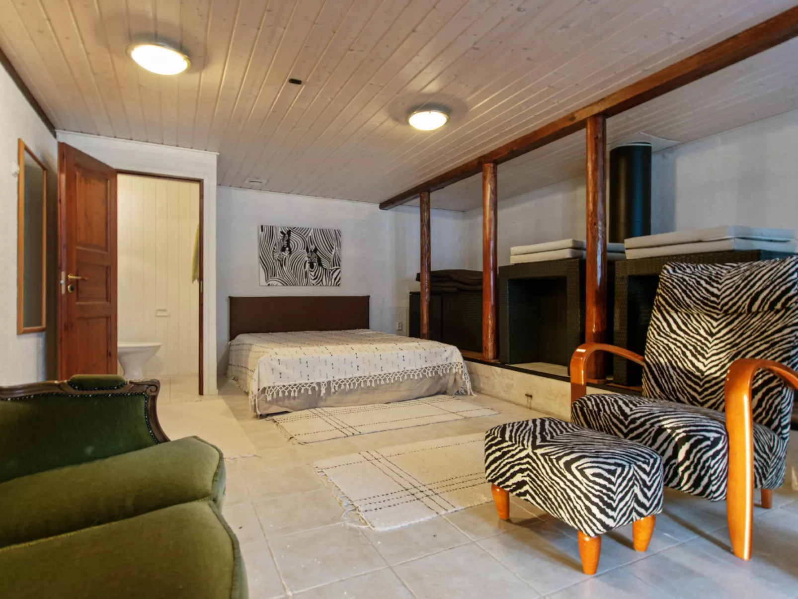 Aurinko vanaja - Binnen