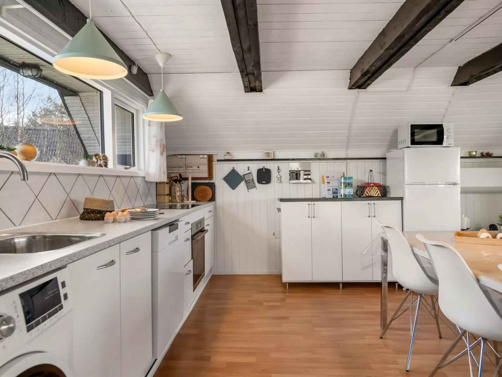 "Jace" - 900m from the sea - Binnen