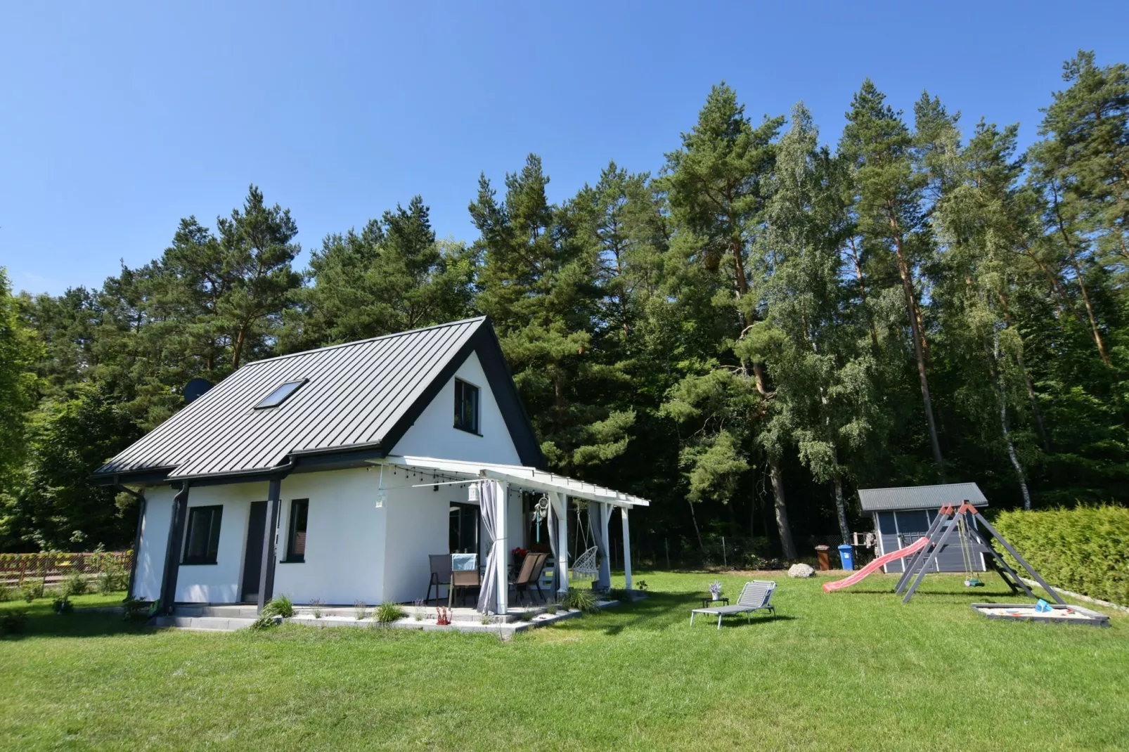 Holiday home in Slajszewo