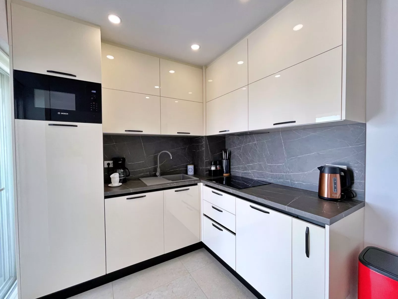 Apartment SeaLuxe mit Whirlpool - Binnen