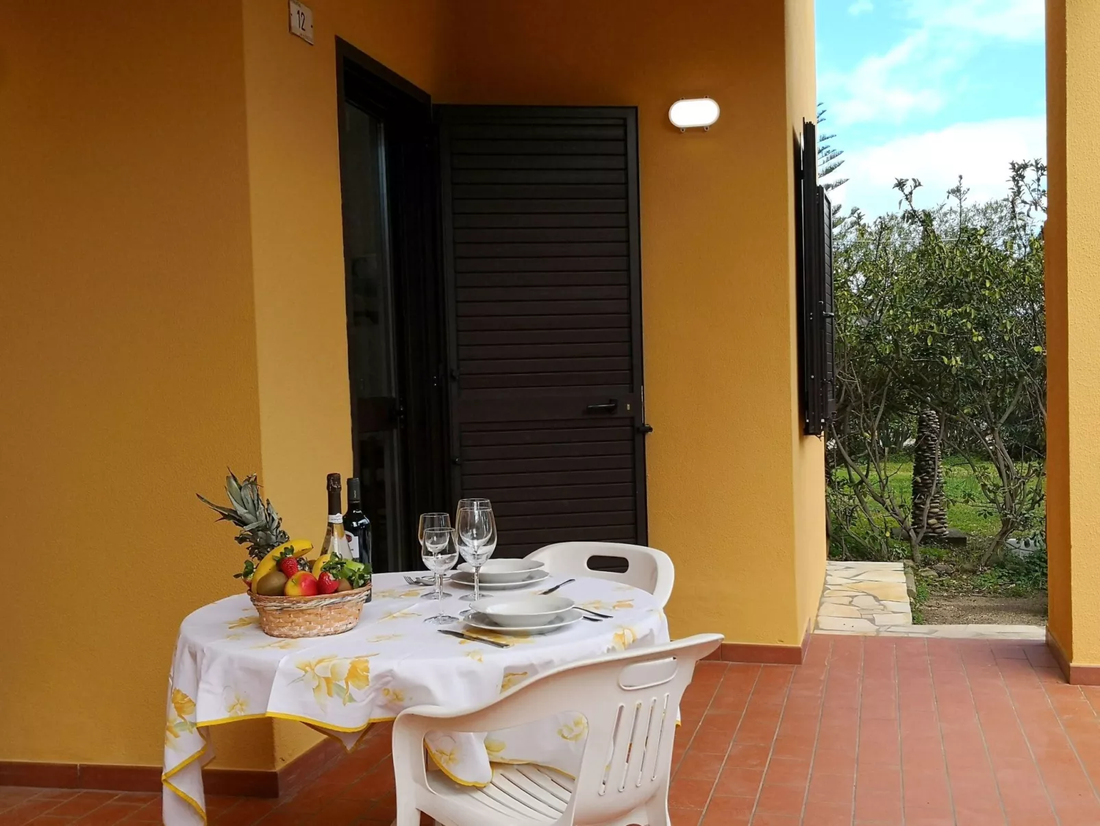 Renovierte Wohnung nur wenige Schritte vom Strand entfernt in Costa Rei - Image-tags.info