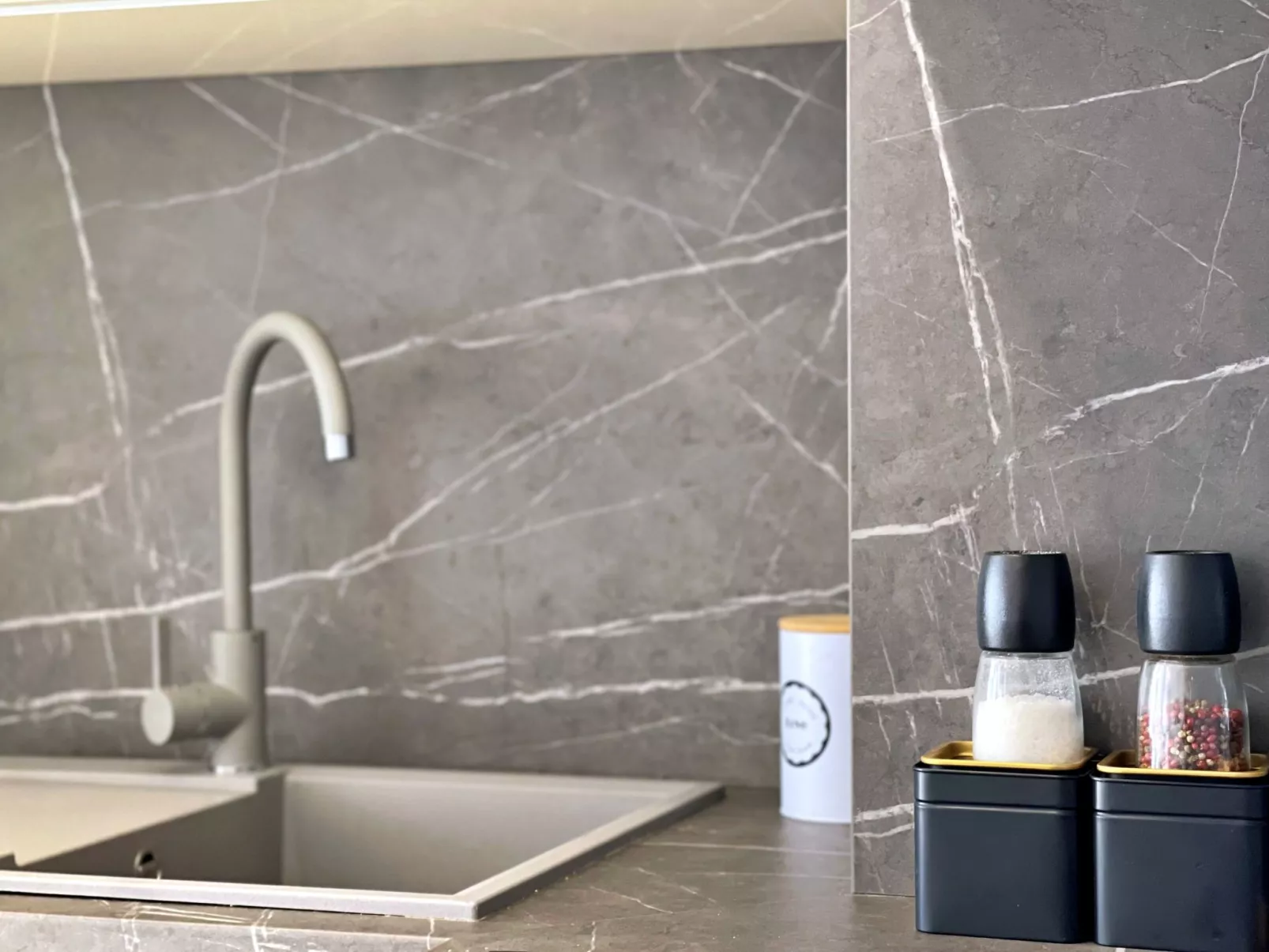 Apartment SeaLuxe mit Whirlpool - Binnen