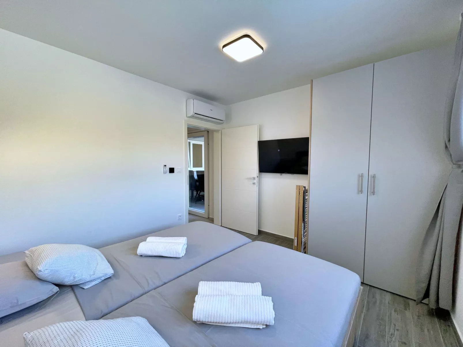 Apartment Bonum mit privatem Pool - Binnen