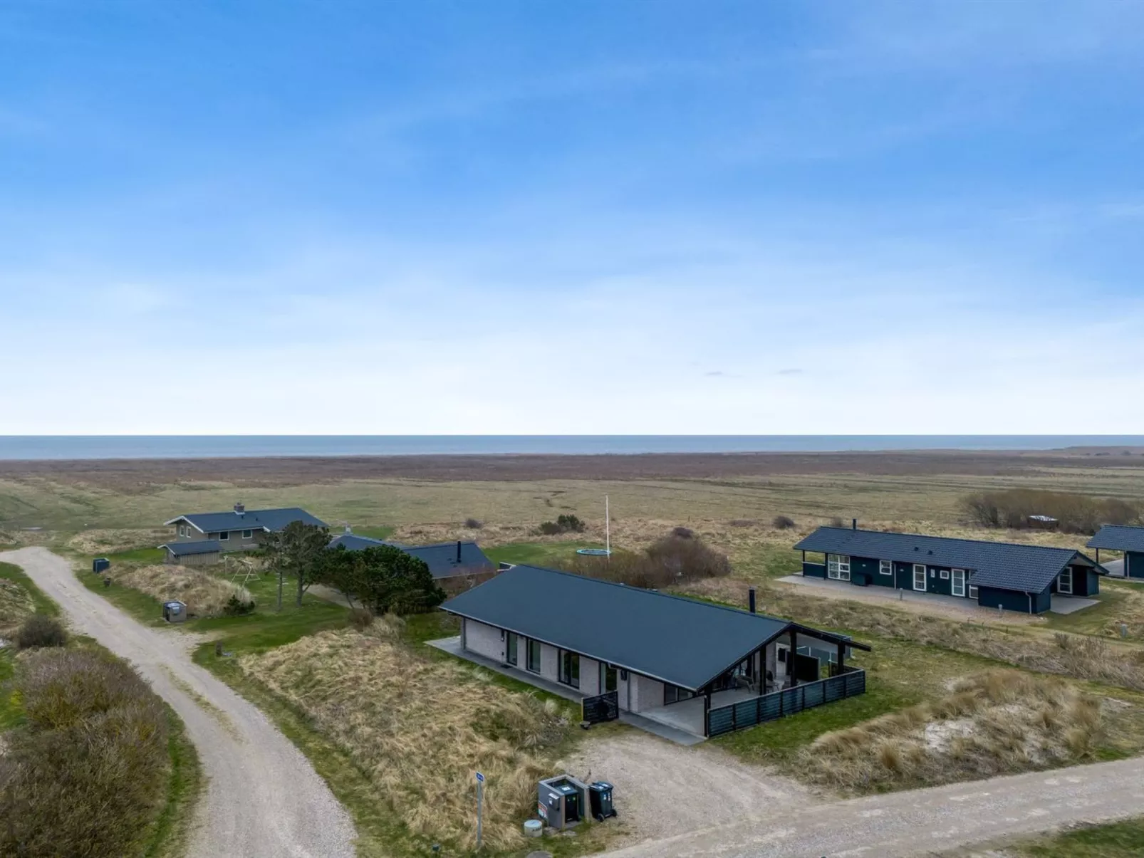 "Dorrit" - 1.2km from the sea - Buiten