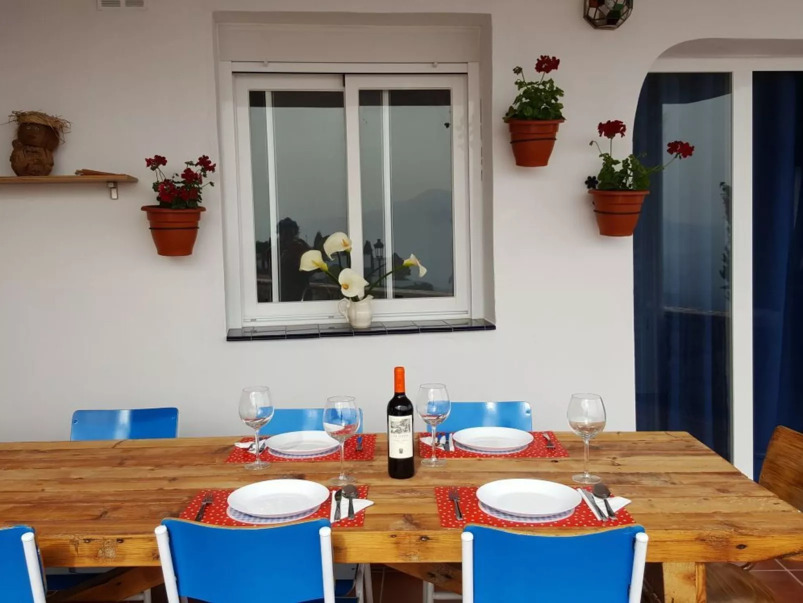 Mit Privatparkplatz - Buiten