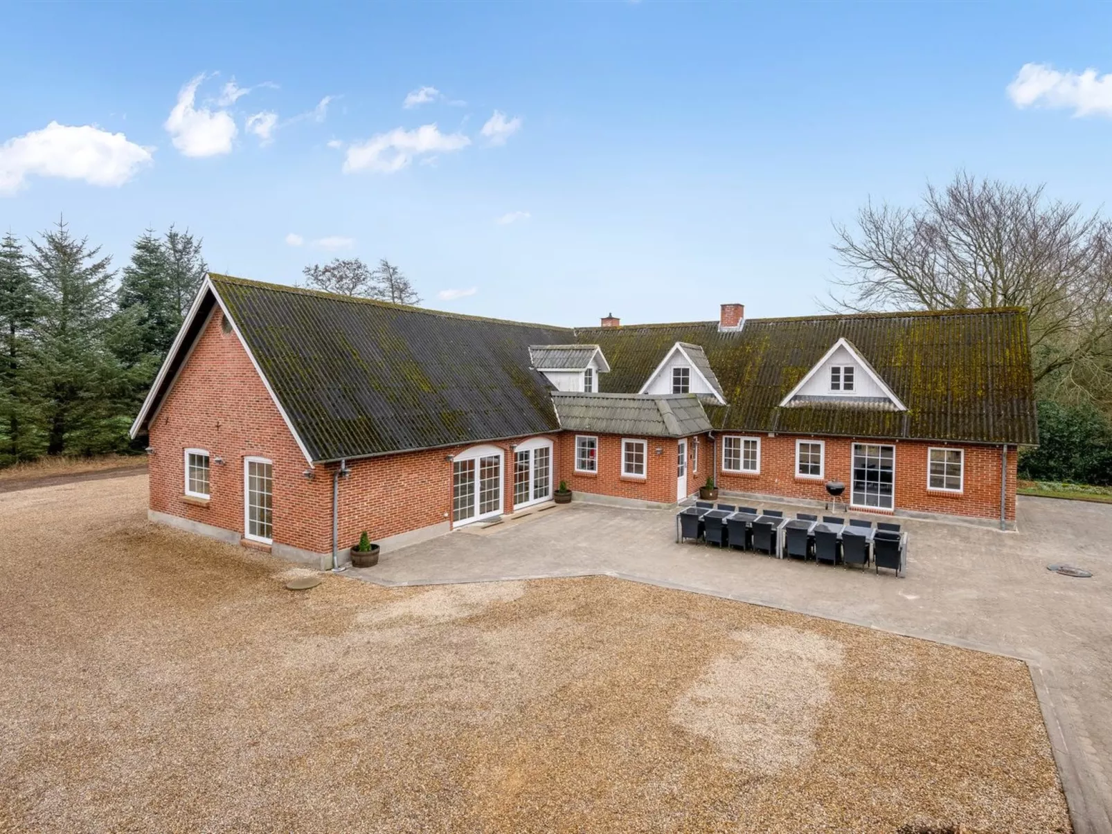 "Blaguna" - 9km to the fjord - Buiten