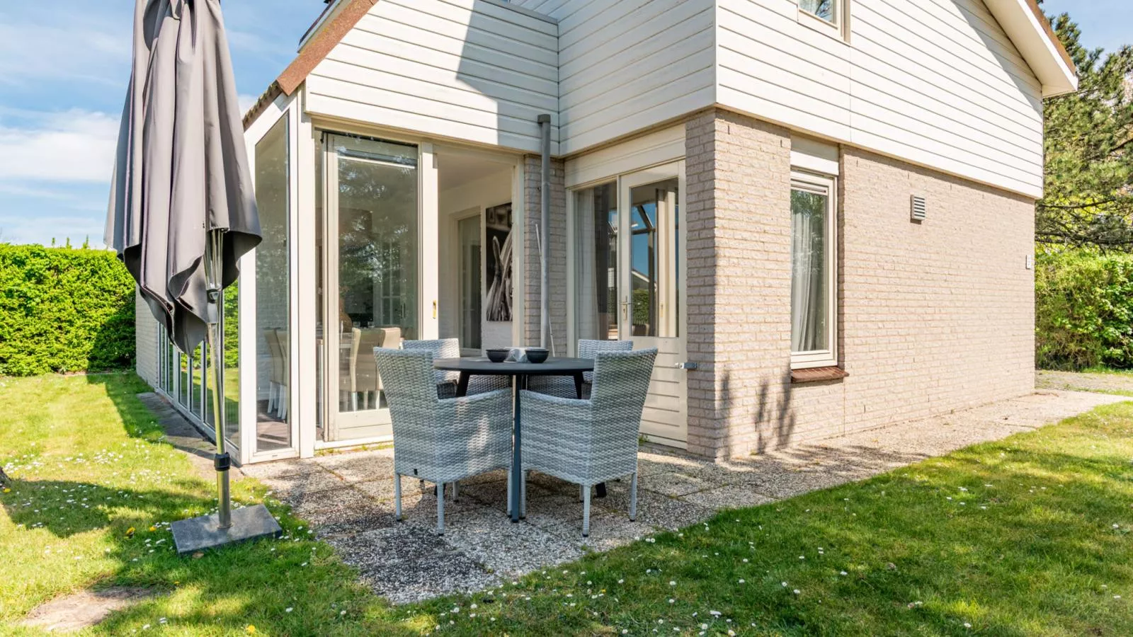 Zeeuwse Wellness Lodge - Terrasbalkon