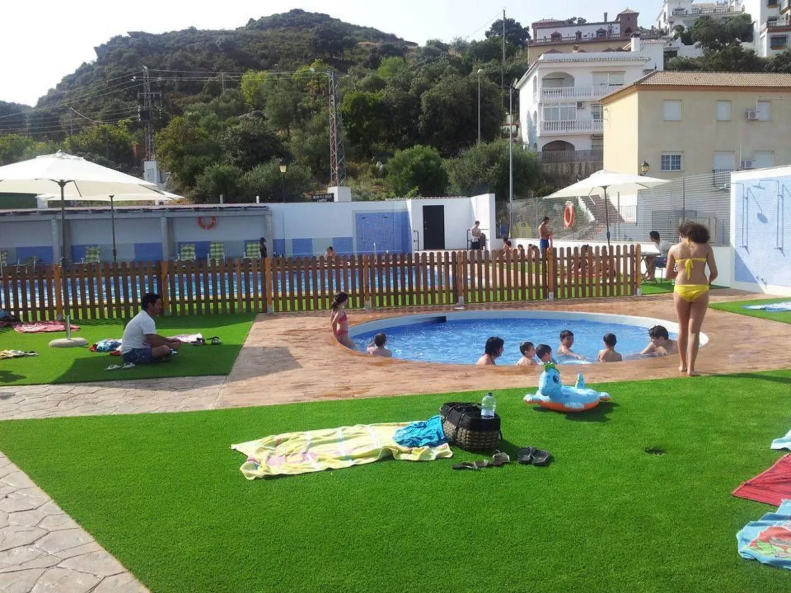 Mit Privatparkplatz - Buiten