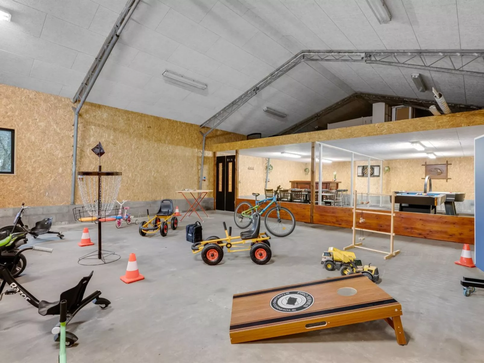 "Blaguna" - 9km to the fjord - Binnen