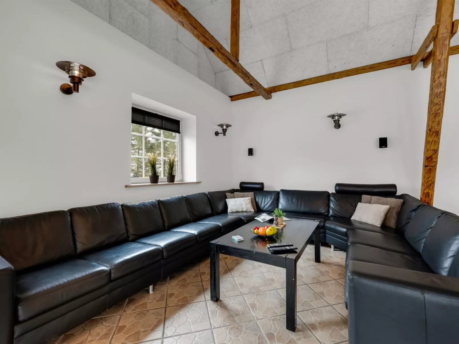 "Blaguna" - 9km to the fjord - Binnen