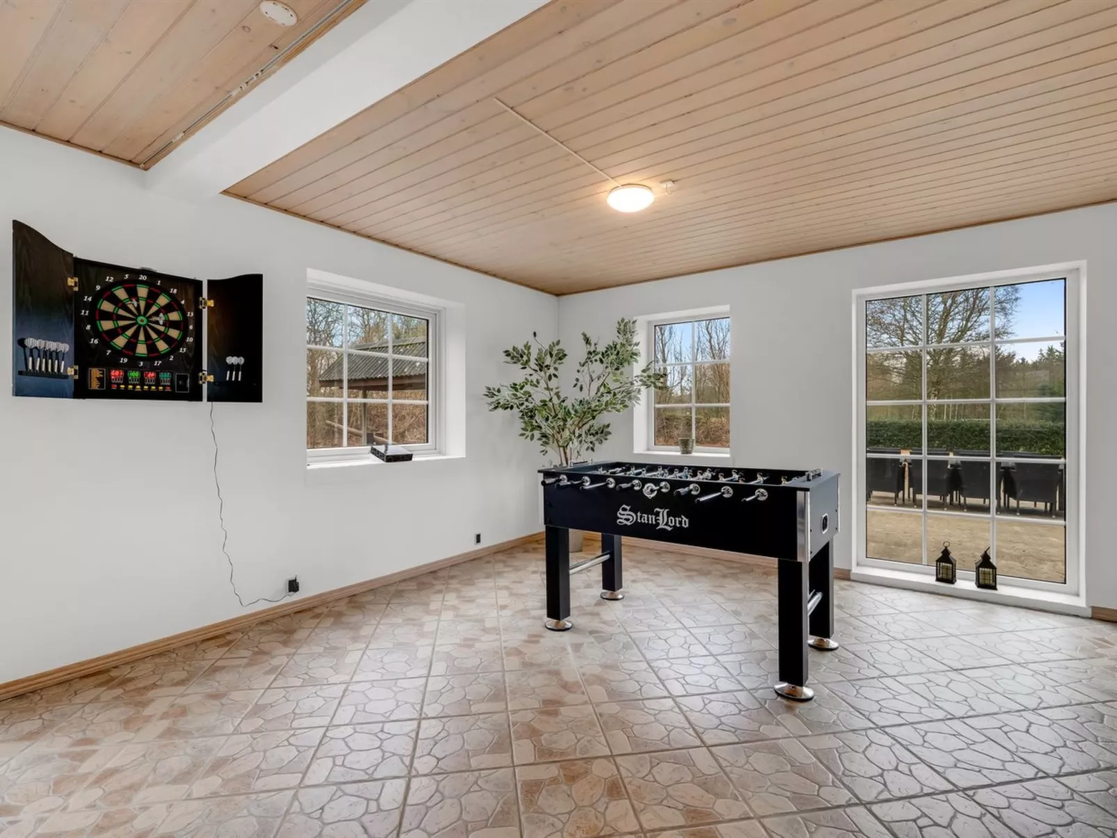 "Blaguna" - 9km to the fjord - Binnen