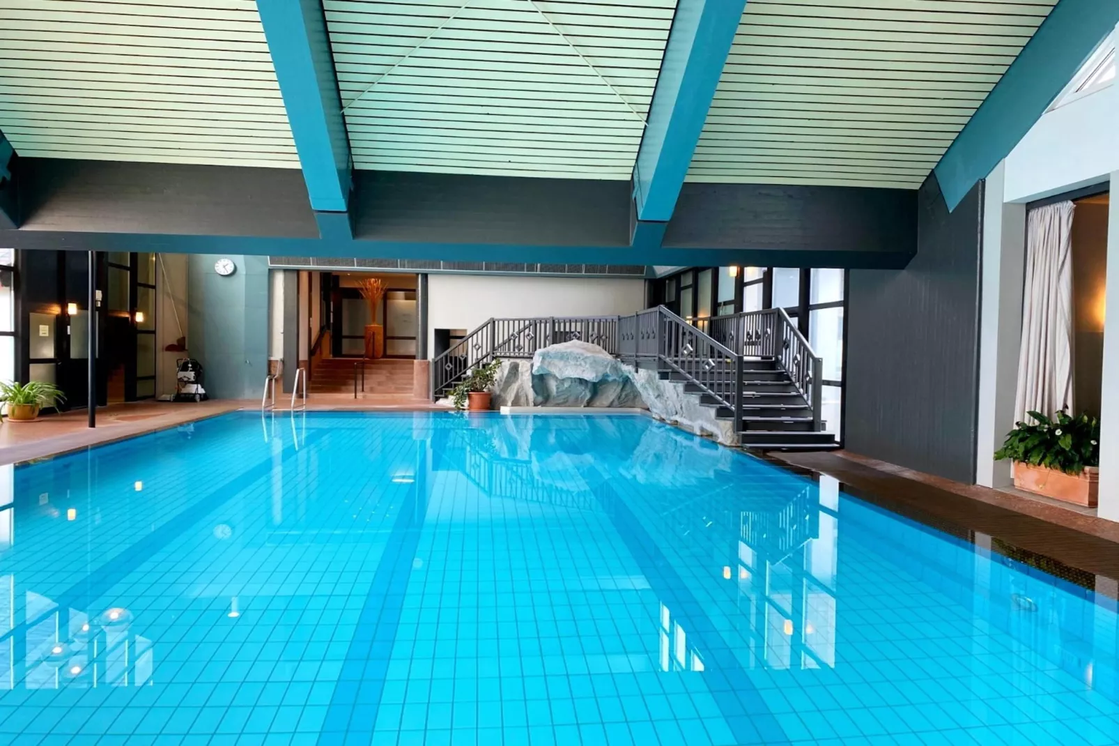 6P Comfort 4 - Zwembad