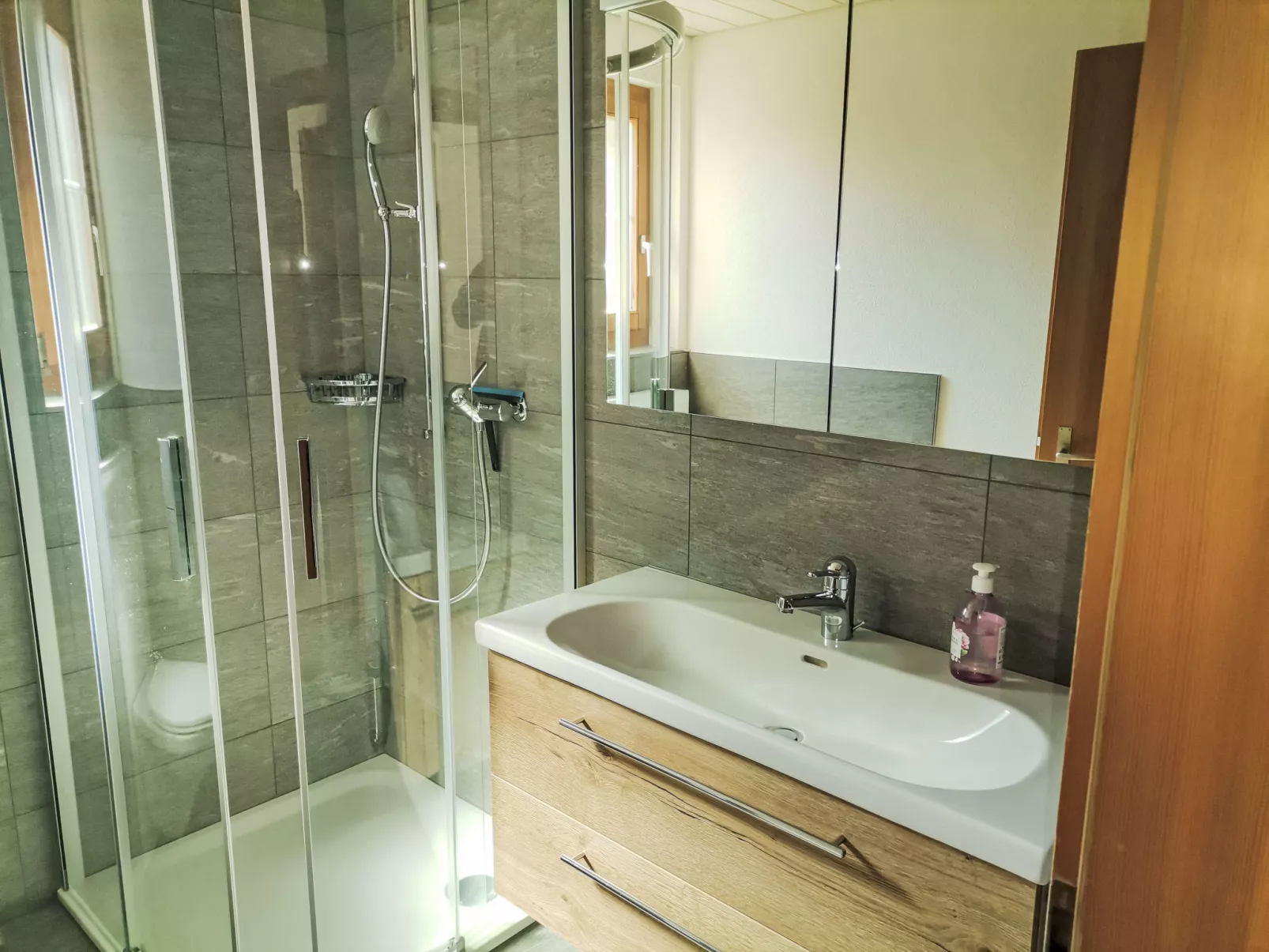 Gemütliche FeWo - Binnen