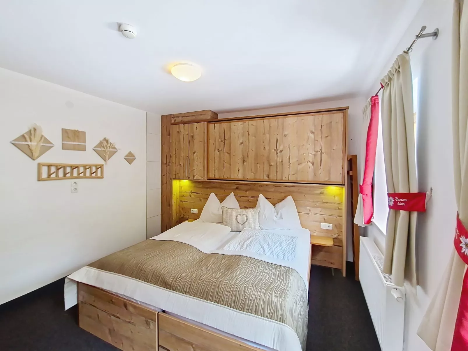 Naviser Hütte - Binnen