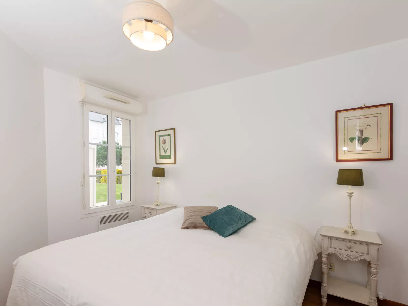 Les Orchidées - Binnen