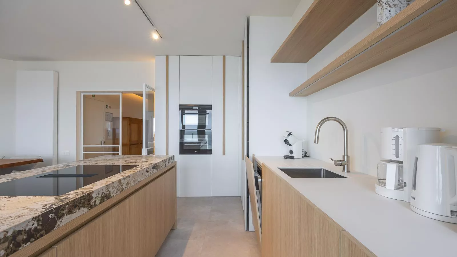 Bel Air - 0201  box 15 - Keuken