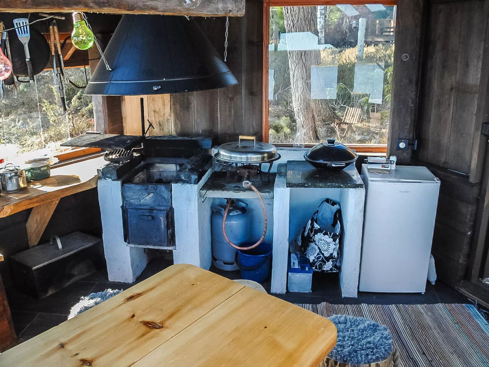 Villa kipinä - Binnen