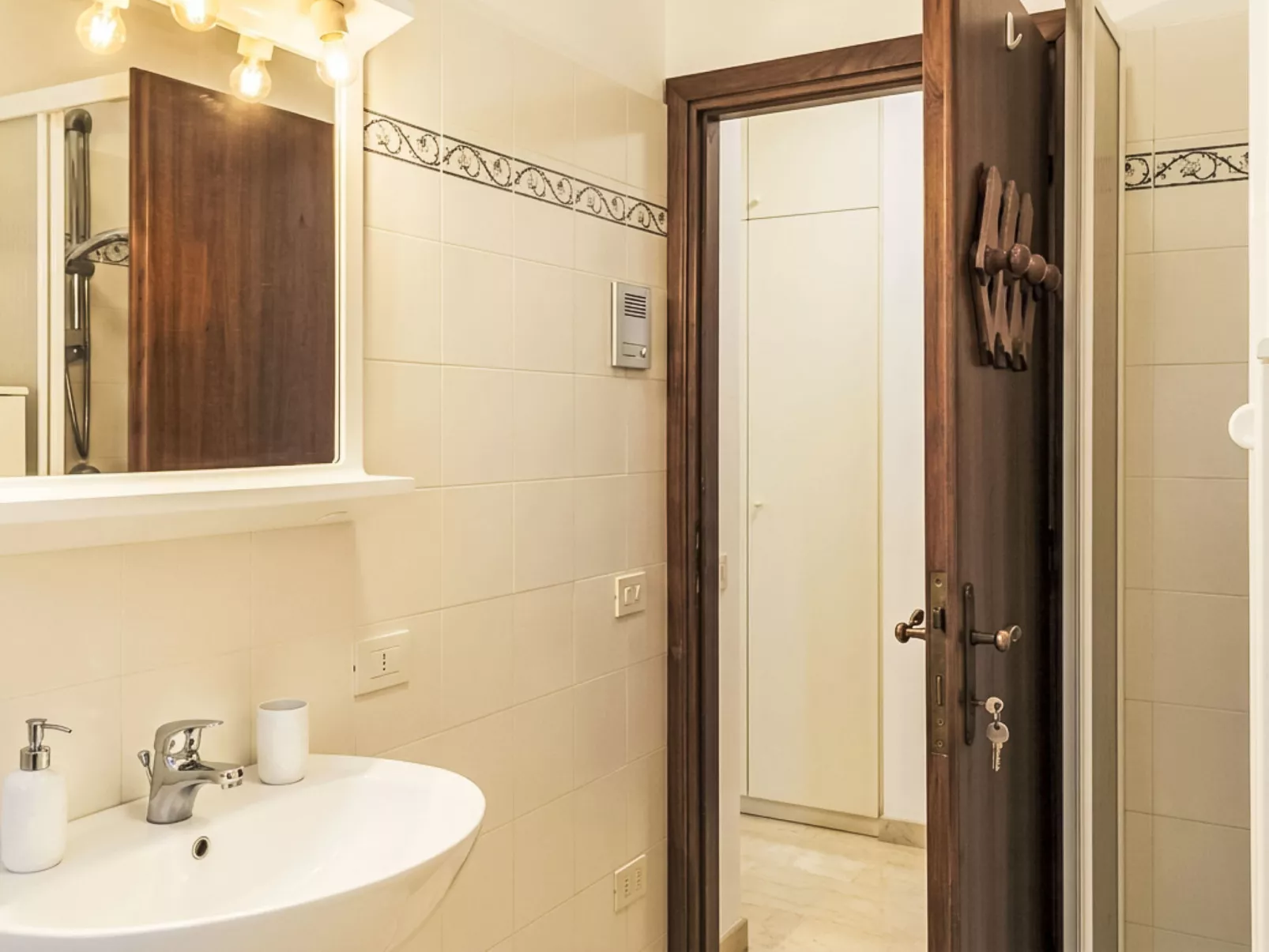 Il giardino alle Rocchette - Binnen