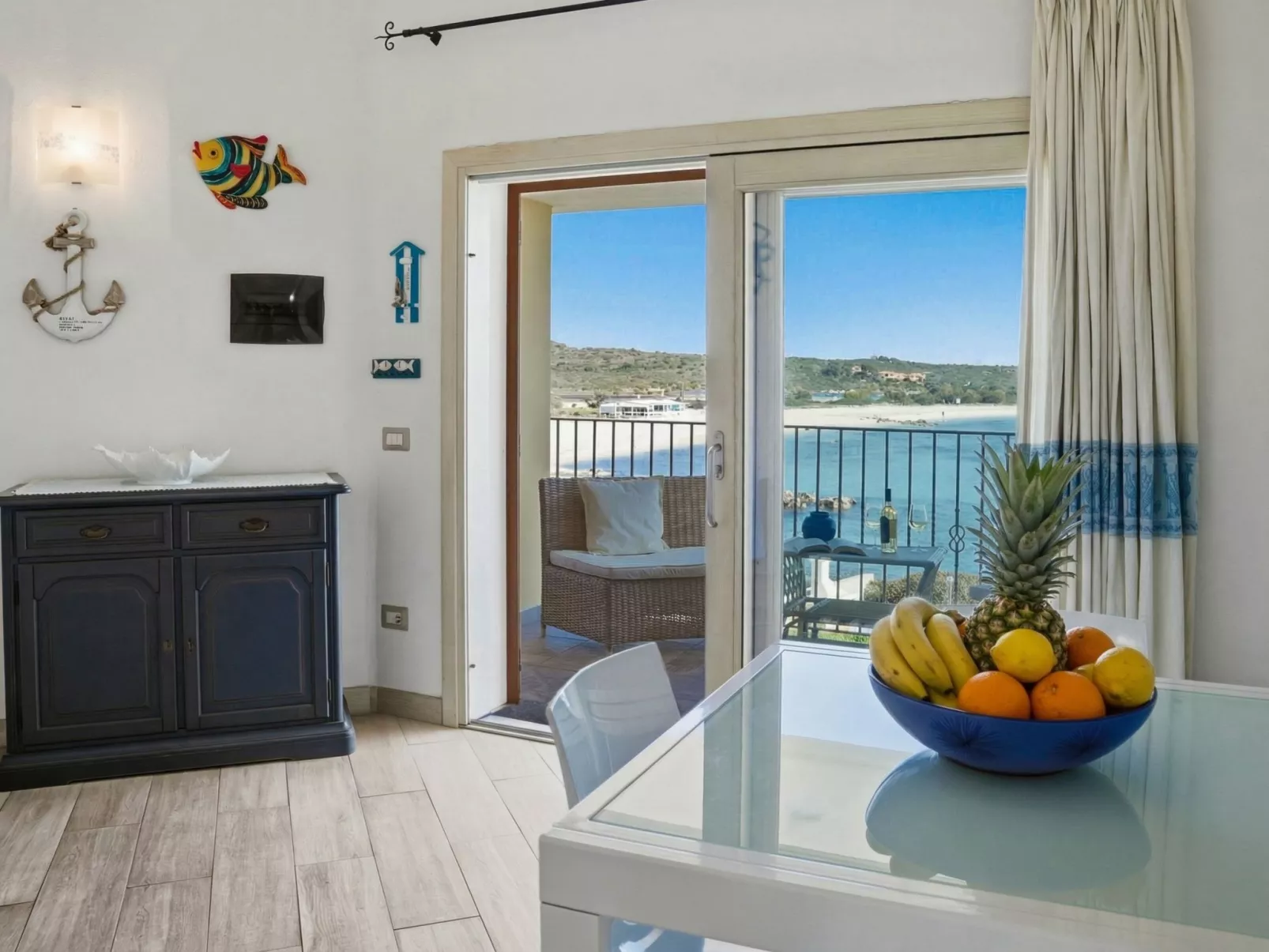 Anita Bados - Binnen