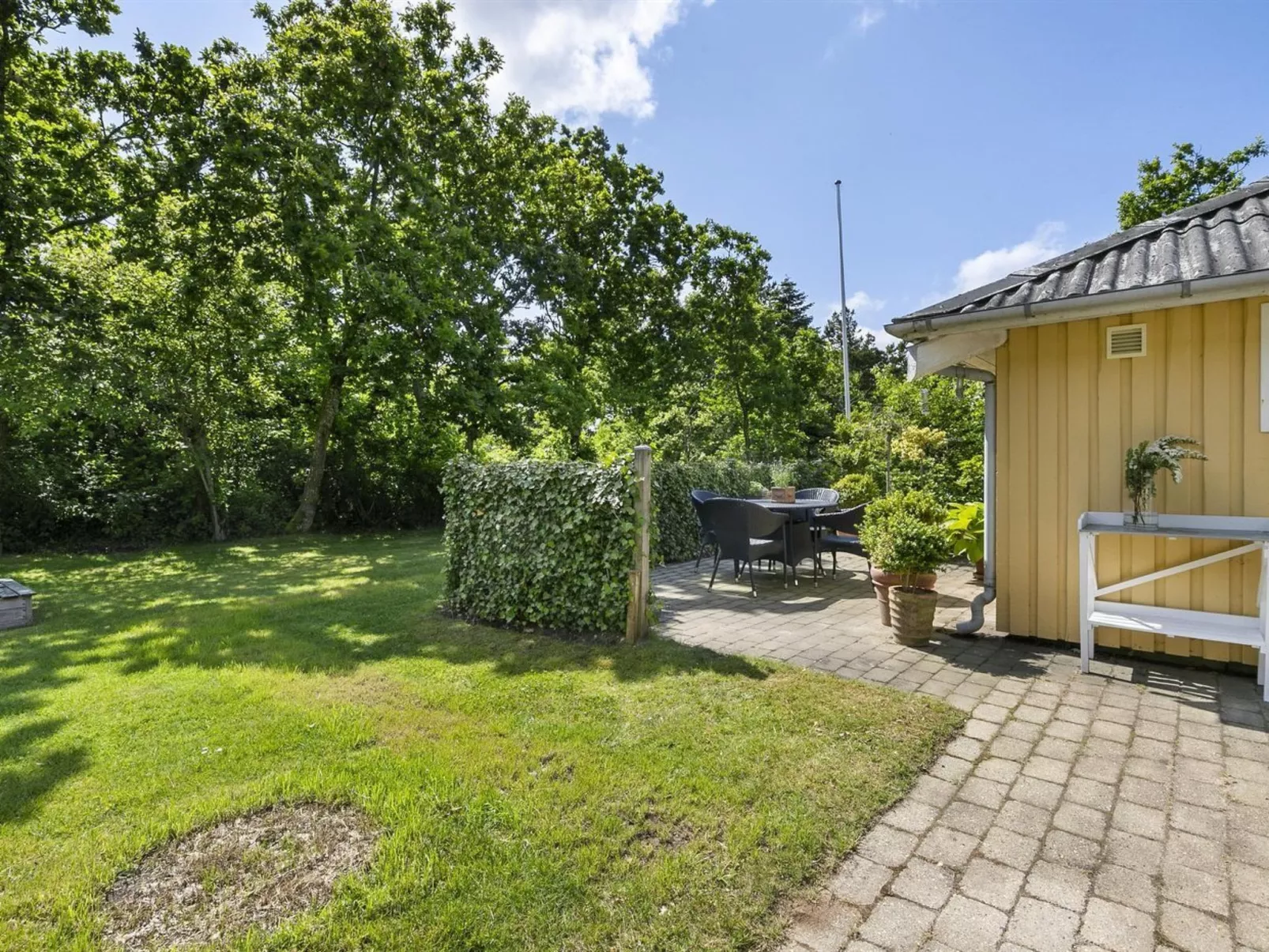 "Holmsten" - 250m to the fjord - Buiten