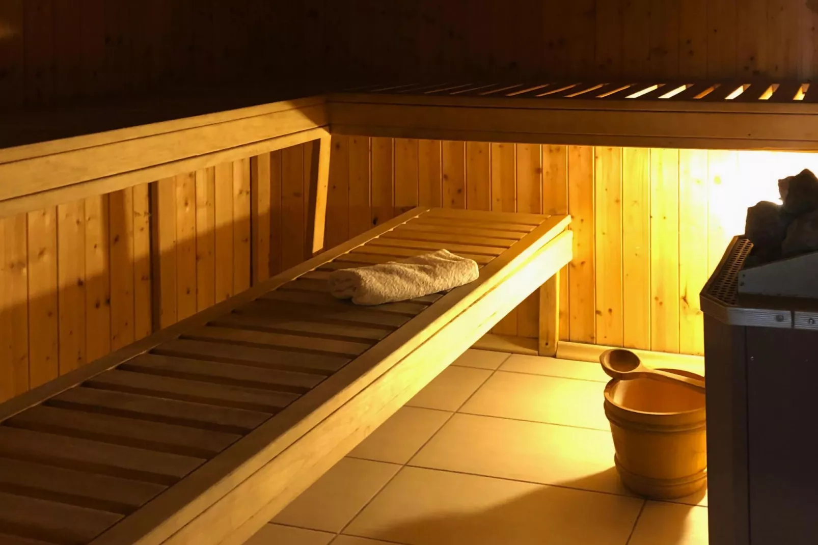Dom wakacyjny dla 15 osób z basenem Sieciemin-Sauna