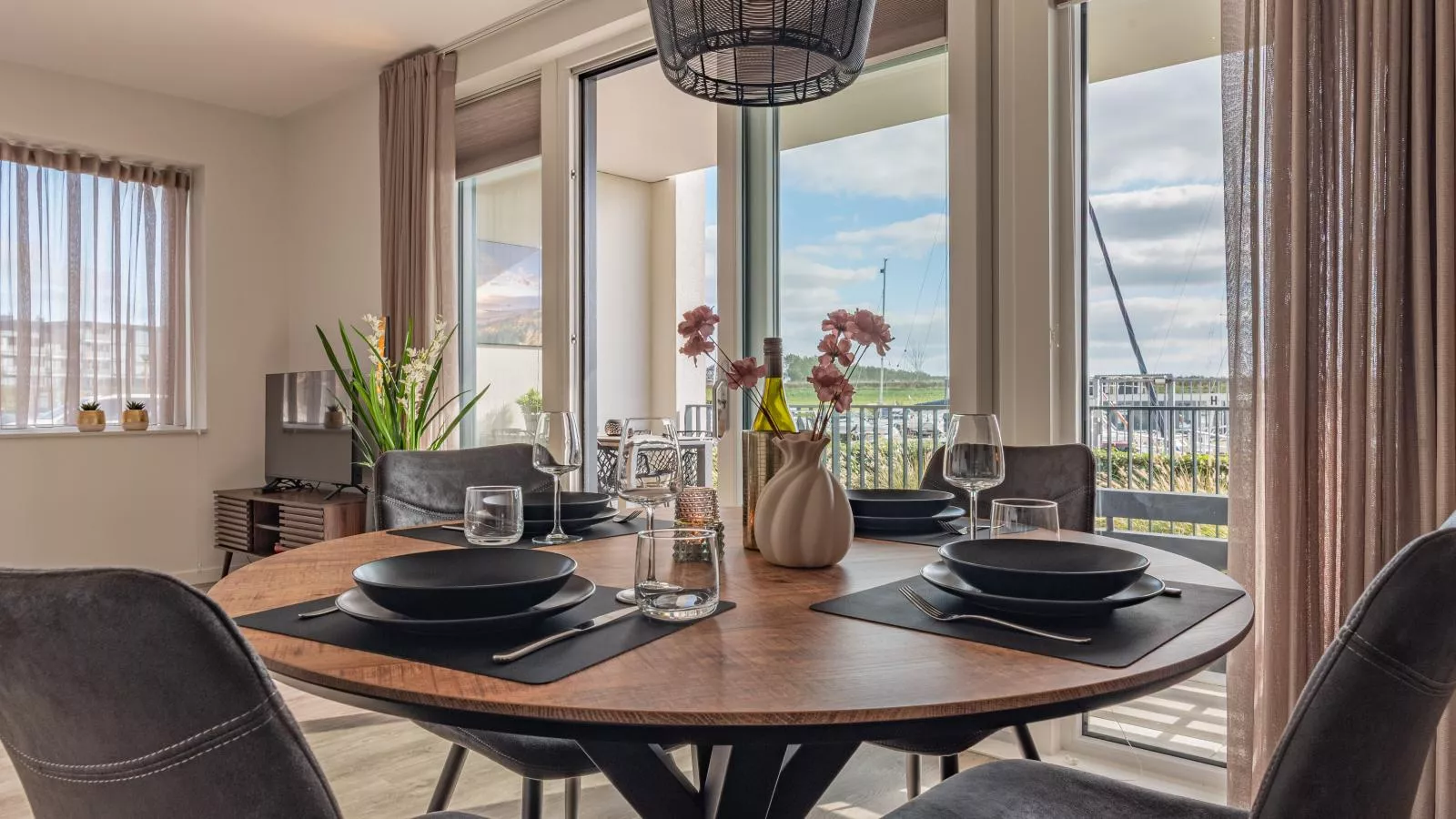 Het Havenverblijf - Eetkamer