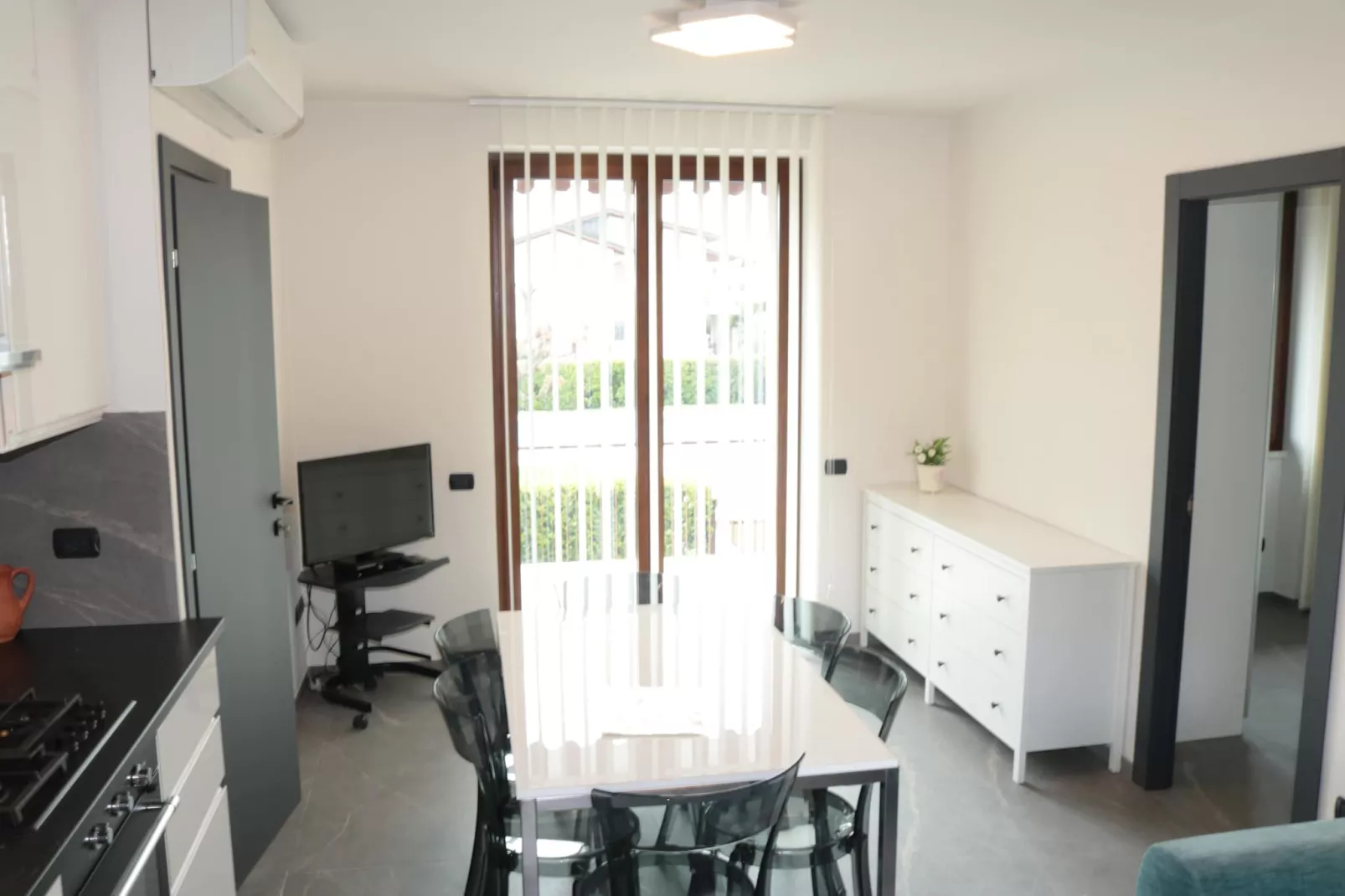 Sole del Garda V7 - Eetkamer