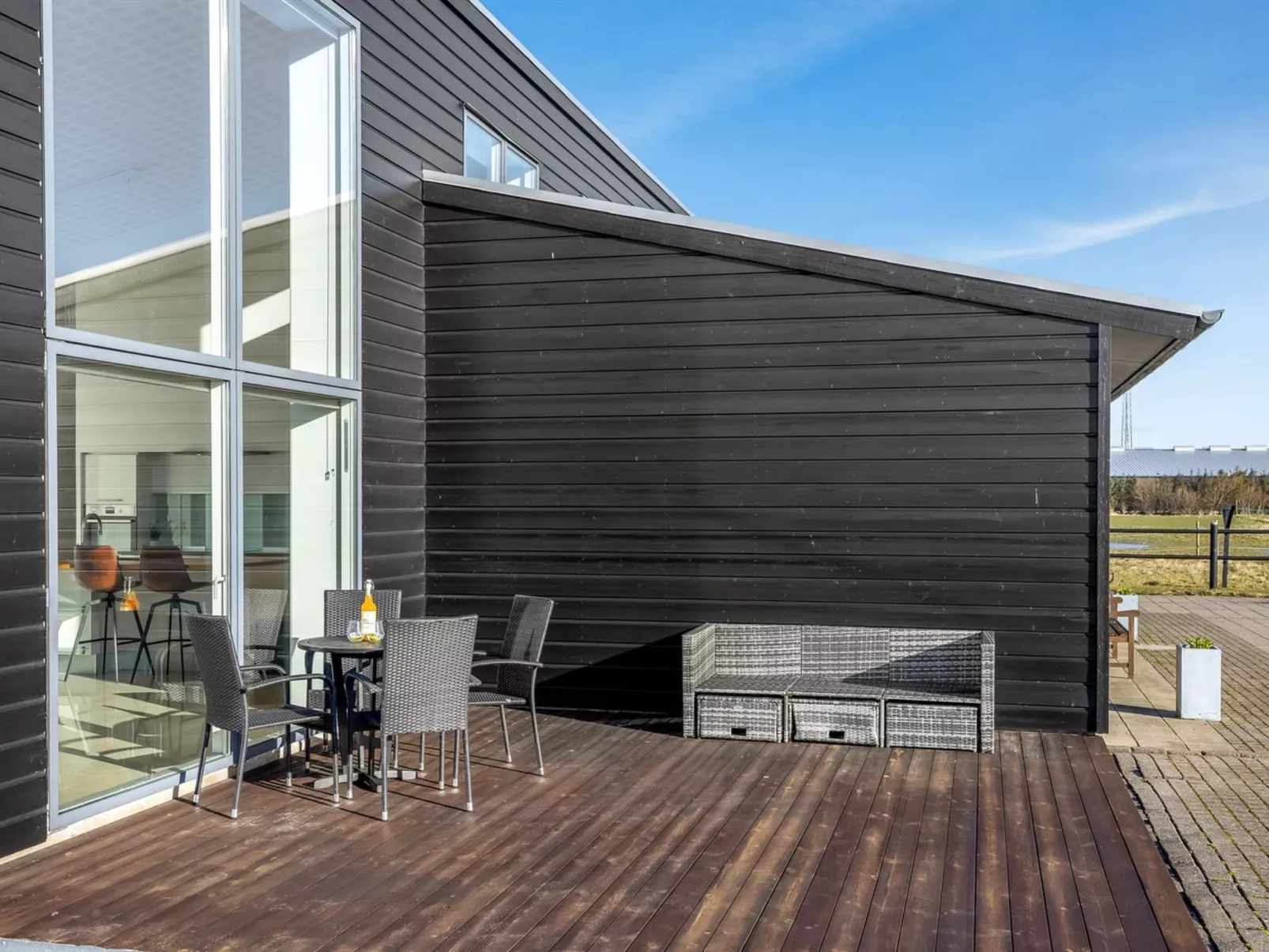 "Emelita" - 1.4km from the sea - Buiten