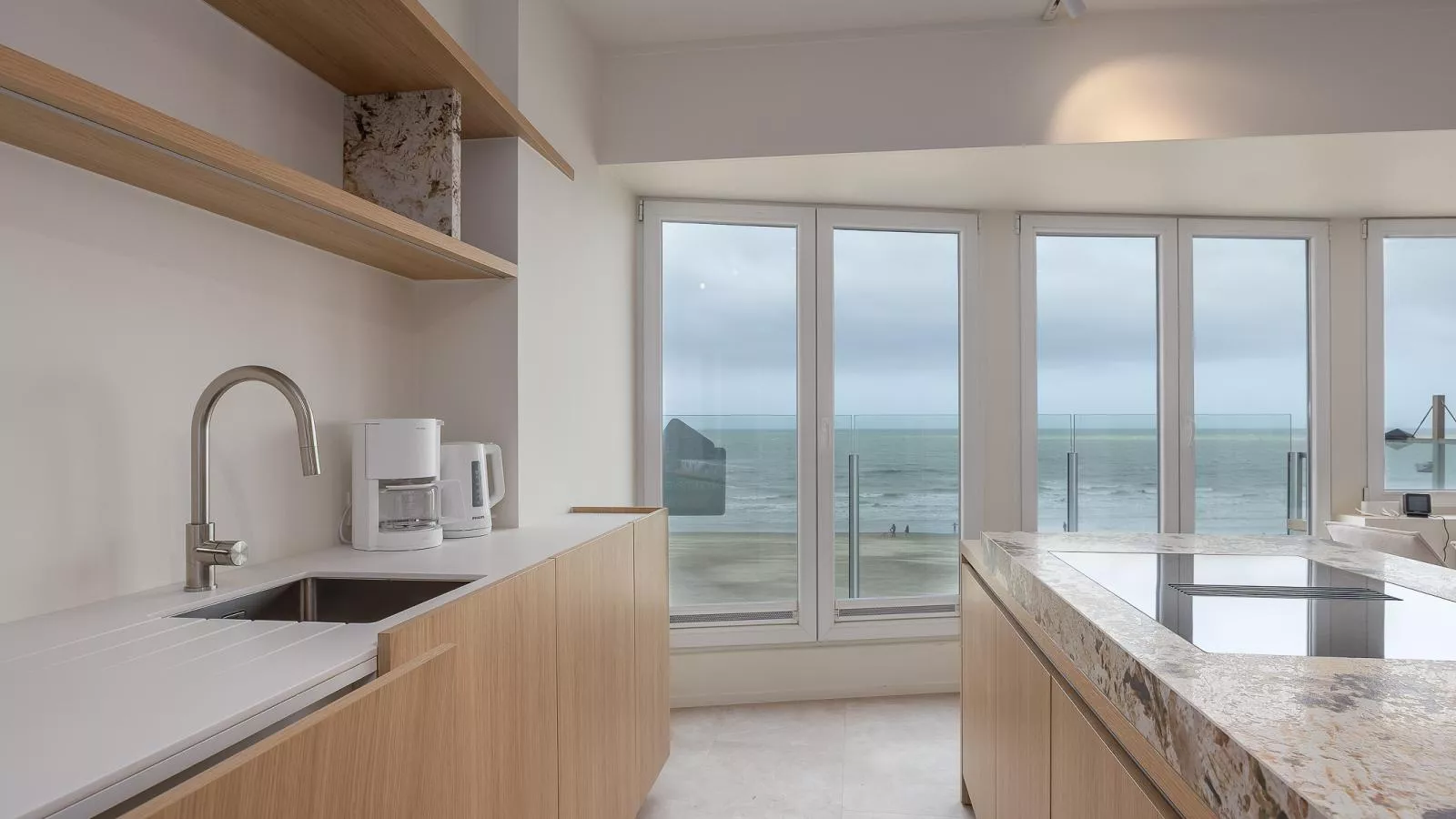 Bel Air - 0201  box 15 - Keuken