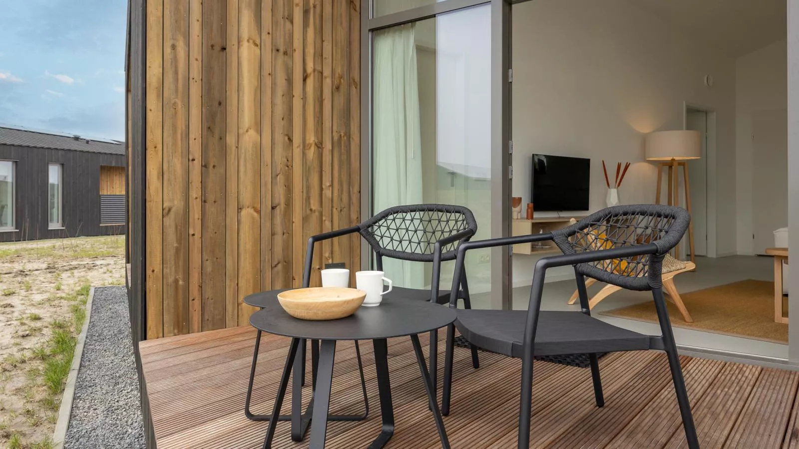 Natuurhuis Waterkant - Tuinen zomer