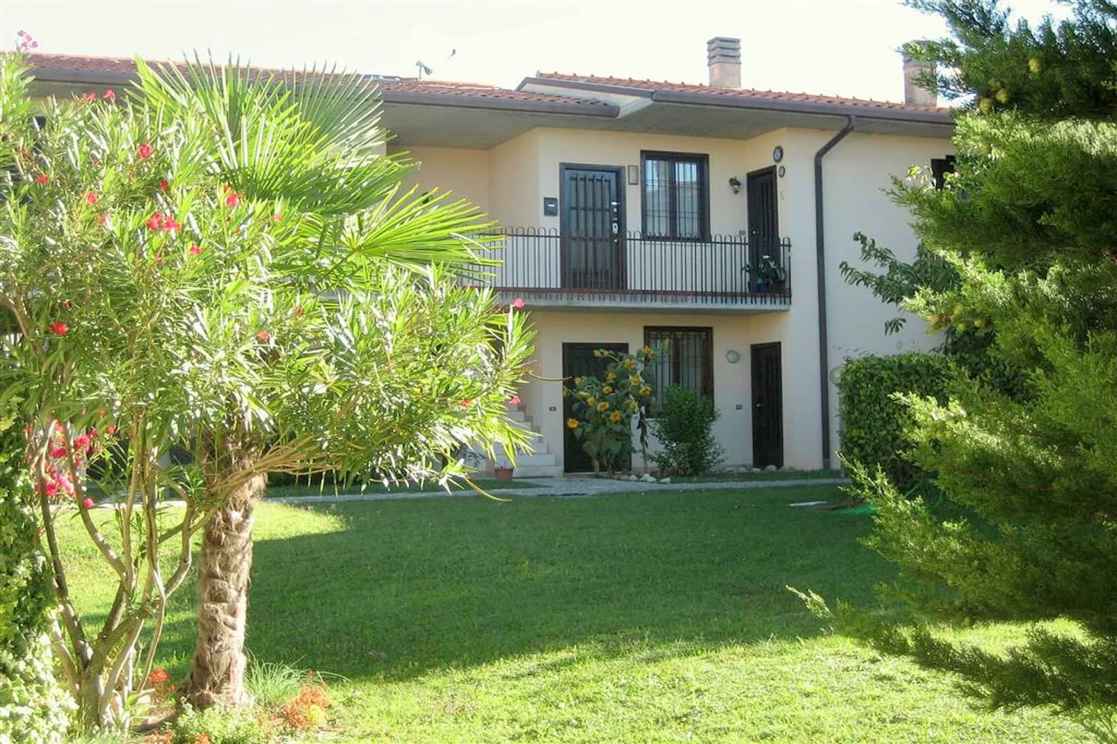 Sole del Garda iSei - Buitenkant zomer