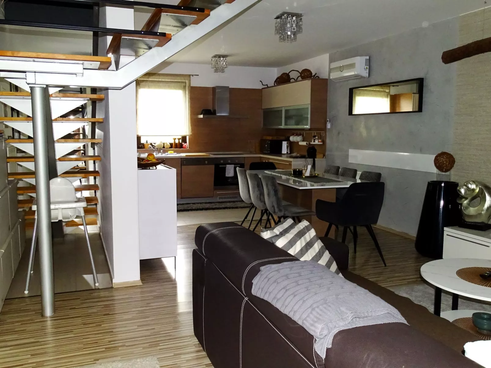 House AdaliA - Binnen