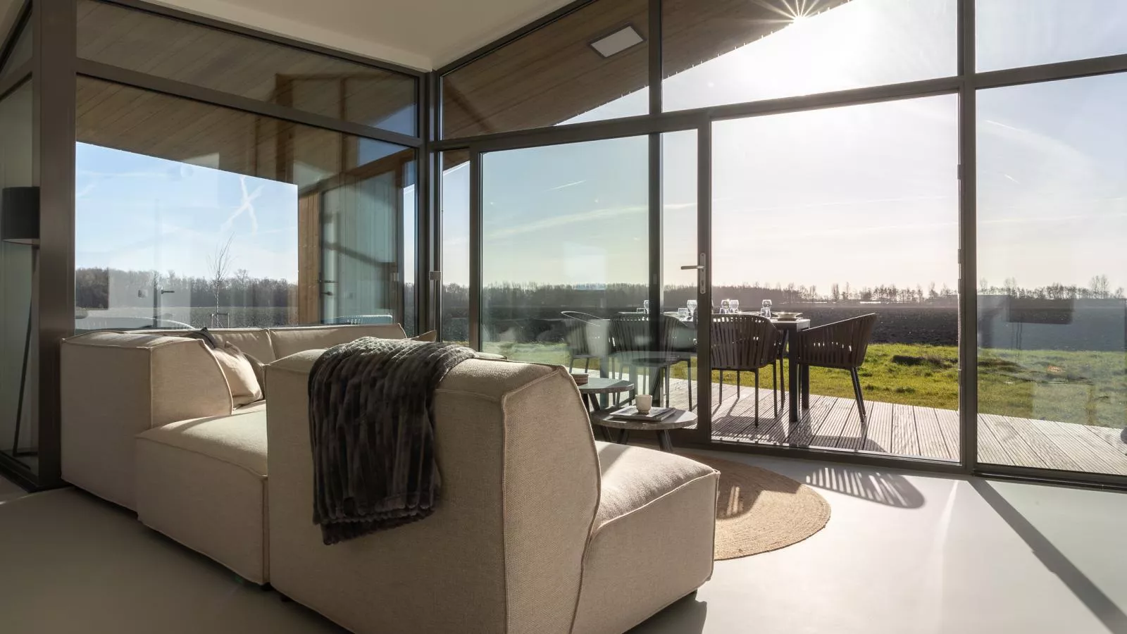 Natuurhuis Windakker - Uitzicht zomer