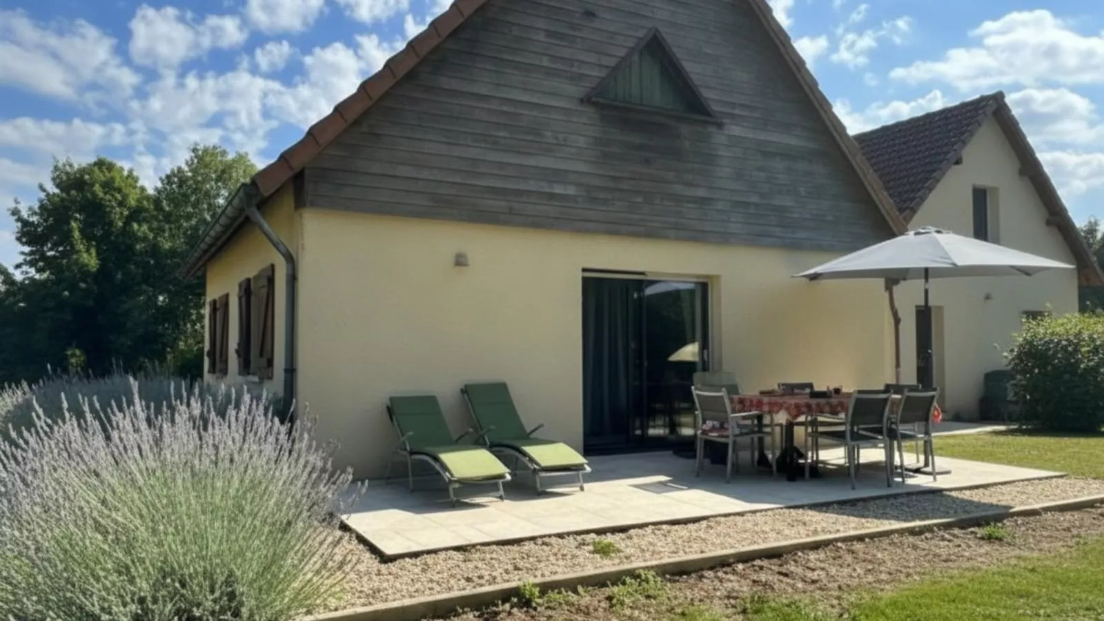 Lac Bleu nr 18 - Buitenkant zomer