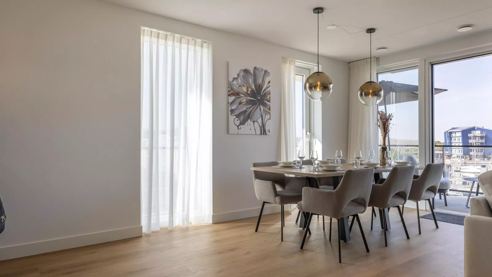 Marina Spa View Kortgene - Eetkamer