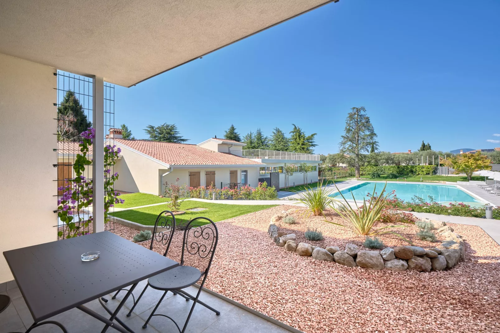 Green Park Residence - 4 Nächte - Zwembad