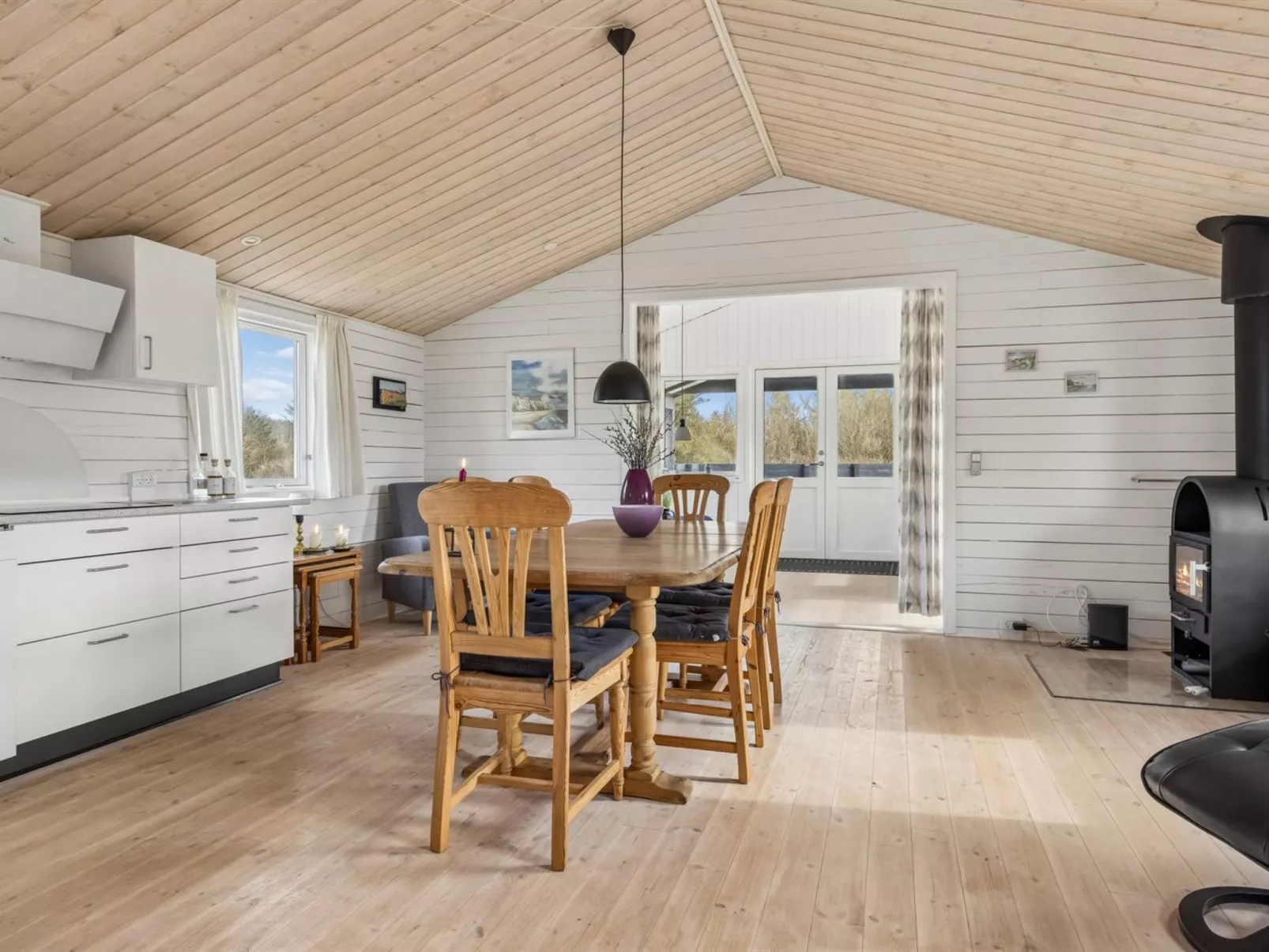 "Thorsten" - 500m from the sea - Binnen