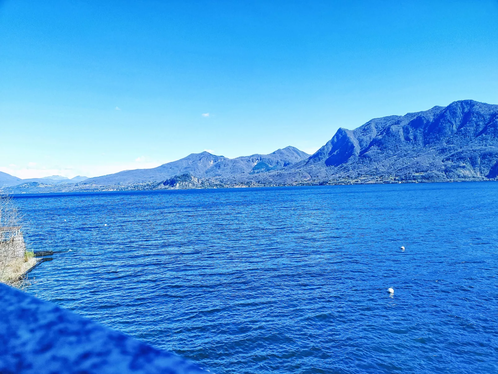 Leonard Lake - Buiten