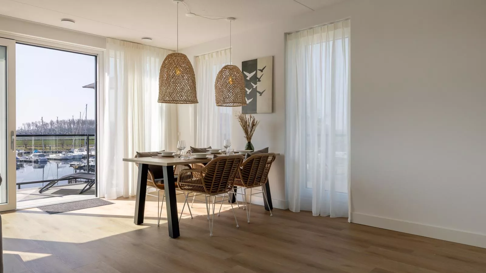 Panorama Appartement Kortgene - Eetkamer