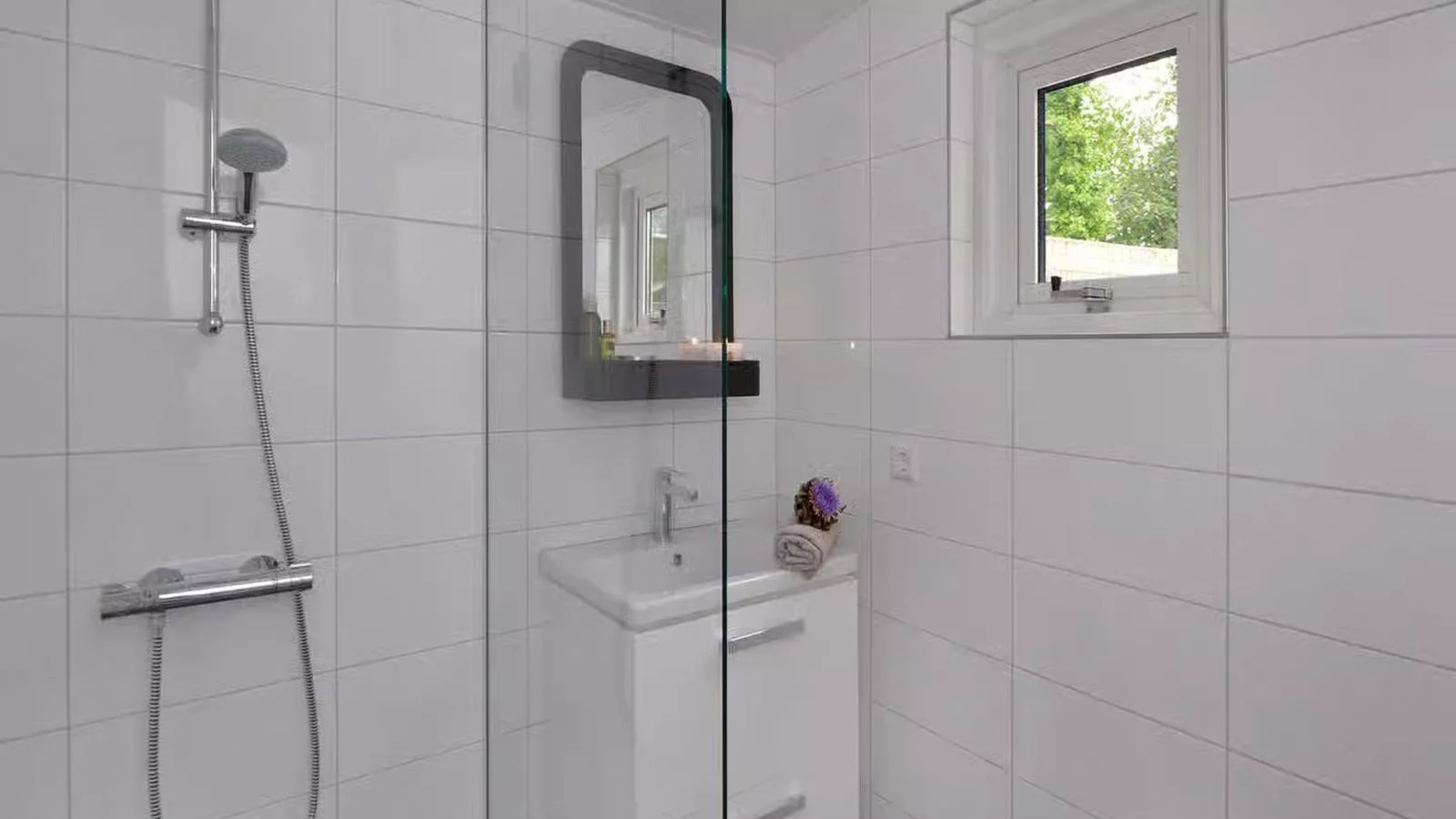 Beach House Banjaard - Badkamer