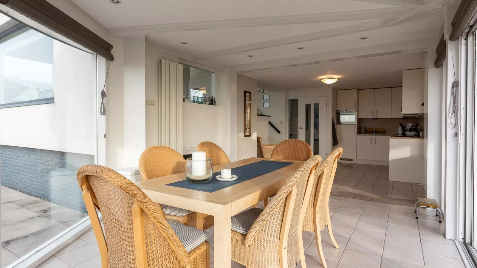 Veerse Meer Natuurvilla - Eetkamer
