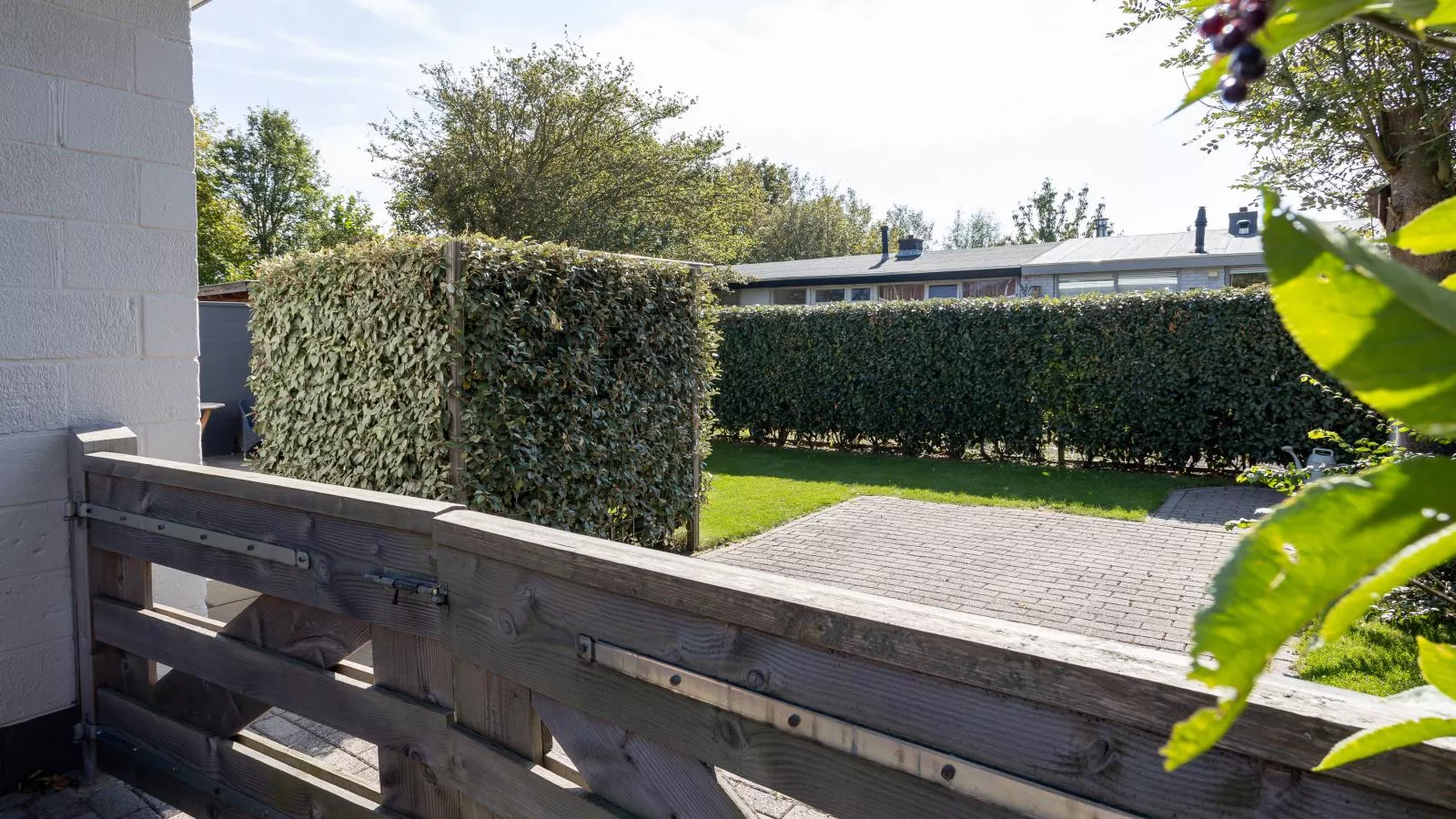 Beach House Banjaard - Uitzicht zomer